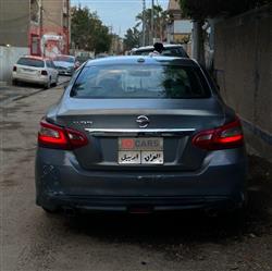 نيسان ألتيما